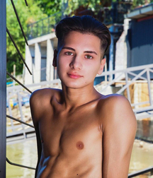 Twink Tube Guys Handsome Faces 614f27d22441e.jpg