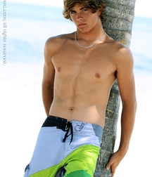 Sexy Shorts GayBoysTube shirtless 614f2d9fb872c.jpeg
