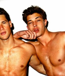 Handsome Model Francisco 61552543c9b26.jpg
