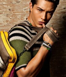 Handsome Model Francisco 615525b58de1e.jpg
