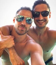 Sexy Sunglasses Guys Twink Tube 6158e951870e6.jpg