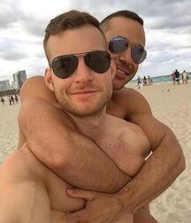 Sexy Sunglasses Guys Twink Tube 6158e9539b215.jpg
