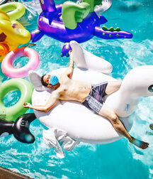 Twinks & Hunks On Inflatables Gay Porn 6161f5b409b18.jpg