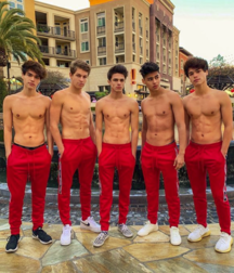 Red Hot Guys 61634dac88cf7.png