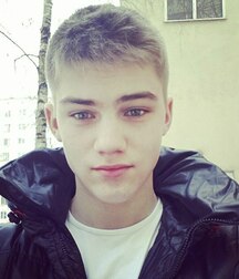 Handsome Faces Twink Tube Guys 616387e280880.jpg