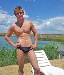 Black Speedo Guys Twink Tube 6164fe722122f.jpg