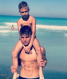 Sexy Twinks Gay Porn Tube 61668be52d1a5.jpeg