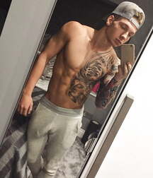Pornstar Brandon Gay Porn 6168401f4e569.jpg