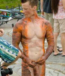 Sexy Painted Guys Twink Porn 6168e32b2cf43.jpg
