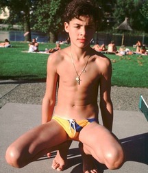 Sexy Speedo Guys Twink Tube athlete shirtless boys 616a593279d0e.jpg