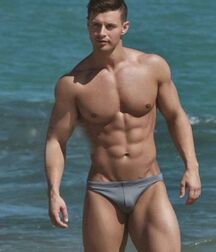 Sexy Speedo Guys Twink Tube athlete shirtless boys 616a59345a89b.jpg