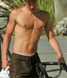 Perky Pecs Guys Twink Tube athlete boys 616b30a84f619.jpg