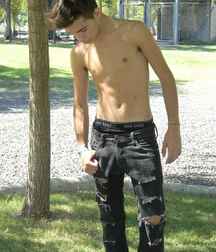 Sagger Twinks shirtless abs pecs  616df559e41ad.jpeg
