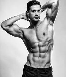 Handsome Model Daniel 616ee493a7fe7.jpg
