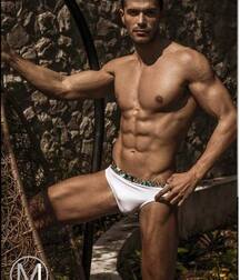 Handsome Model Daniel 616ee49c15fce.jpg