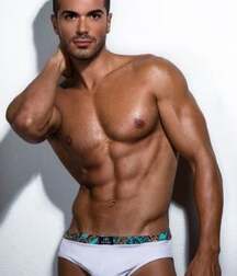 Handsome Model Daniel 616ee4bf9b165.jpg