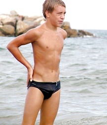 Twink Tube Black Speedos Guys shirtless jock 61745787b97a4.jpg