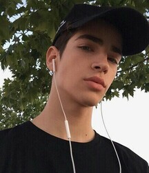 Handsome Faces Twink Tube Sexy Bros 617dc4373c55e.jpg