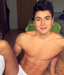 Handsome Faces Cute Twink Good-Looking Guys 61814cafa5bb7.jpg