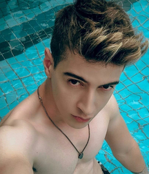 Handsome Faces twink tube gay good-looking  6184342fb84ee.jpg