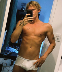 Sexy Guys In White Gay Porn 61849eb419c87.jpg