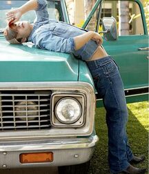 Sexy Vehicle Guys Gay Porn 618ead1c9d279.jpg