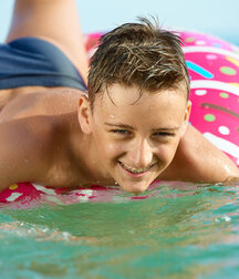 Sexy Speedo Twinks shirtless boys abs 6194497884fc6.jpg