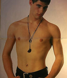 Twinks Sexy Jeans Guys 619af3c9ccf4e.jpg