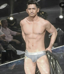 Sexy Model Ahron Villhena Twink Tube 619c5a11b605d.jpg