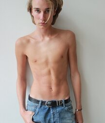 Sexy Jeans Twink Tube abs muscular  61a1834c0aab7.jpg