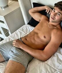 Sexy Austin Mahones Twink Tube 61a3fa2915986.jpg