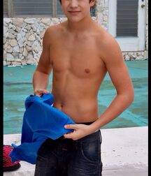 Sexy Austin Mahones Twink Tube 61a3fa2fc949a.jpg