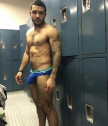 Sexy Bulge Guys Twink Tube Athletic  61b99d964bd9d.jpg