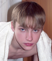 Handsome Faces Nice Snapshot Twink Tube 61d8f48ee0d3c.png