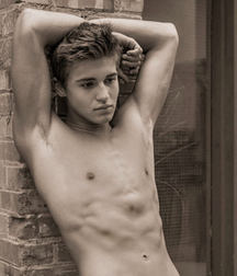 Handsome Faces Selfie Adorable Twink Tube  61e8bbf4d8a95.jpg