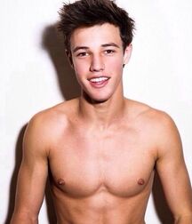 Handsome Cameron Twink Tube model fashion 61f2b8eae35dd.jpg