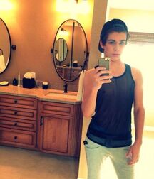 Handsome Pornstar Corey Haynes Gay Porn 61f2ce5474ac0.jpg