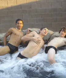 Black Speedo Swimmers Twink Tube 61f2d16faac0c.jpg