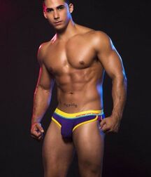 Sexy Pornstar Topher 61f4f2455fb3f.jpg