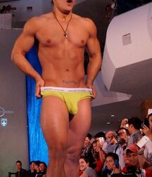 Sexy Pornstar Topher 61f4f24ca512c.jpg