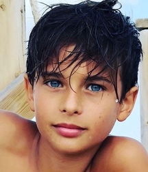 Handsome Faces selfie portrait interest twink tube  61ffe14d275df.jpg