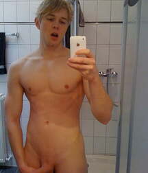 Engorged Boner Guys Boys Porn engorged dick 6207422ced2ab.jpg