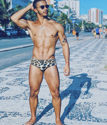 Sexy Speedos Super Twink Tube Party 620c8ec0bb0ff.jpg