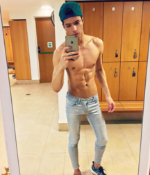 Sexy Selfie Twinks Modern Boys Gay Porn 621016c6b19a9.png