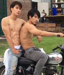 Handsome Shirtless Guys Public Twink Tube Mix 62159e31cbb0c.jpg