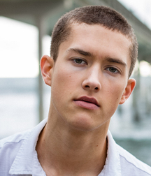 Handsome Faces Built Bodies Twink Tube selfie portrait  621aa5bd9f2c6.jpg
