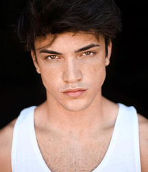 Handsome Faces Built Bodies Twink Tube selfie portrait  621aa61f0e802.jpg