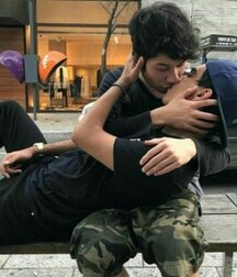 Sexy Camo Guys gay porn masculine muscle  621aed716003a.jpg