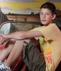 Handsome Faces Twink Tube Sexy Bros Work Place Safe 621c74551b27c.jpg