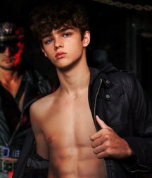 Handsome Faces Buff Twink Tube Guys 6223b56c2c96a.jpg
